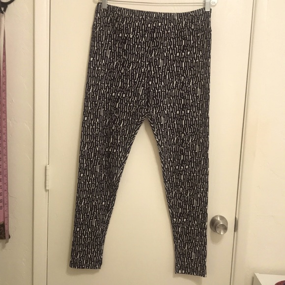 LulaRoe Leggings Tall & Curvy Size 12/16 - Picture 3 of 8